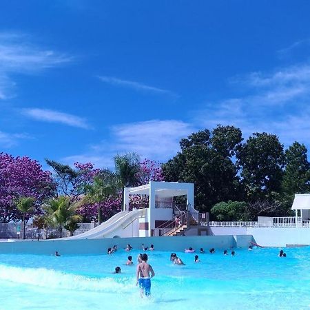 THERMAS LACQUA DIROMA COM PISCINA De ONDAS GRATIS 24horas Caldas Novas Buitenkant foto