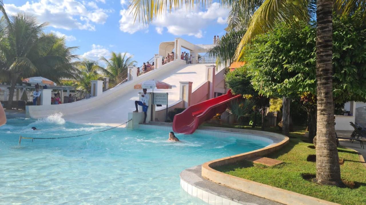 THERMAS LACQUA DIROMA COM PISCINA De ONDAS GRATIS 24horas Caldas Novas Buitenkant foto