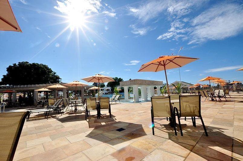 THERMAS LACQUA DIROMA COM PISCINA De ONDAS GRATIS 24horas Caldas Novas Buitenkant foto