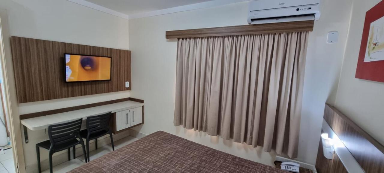 THERMAS LACQUA DIROMA COM PISCINA De ONDAS GRATIS 24horas Caldas Novas Buitenkant foto