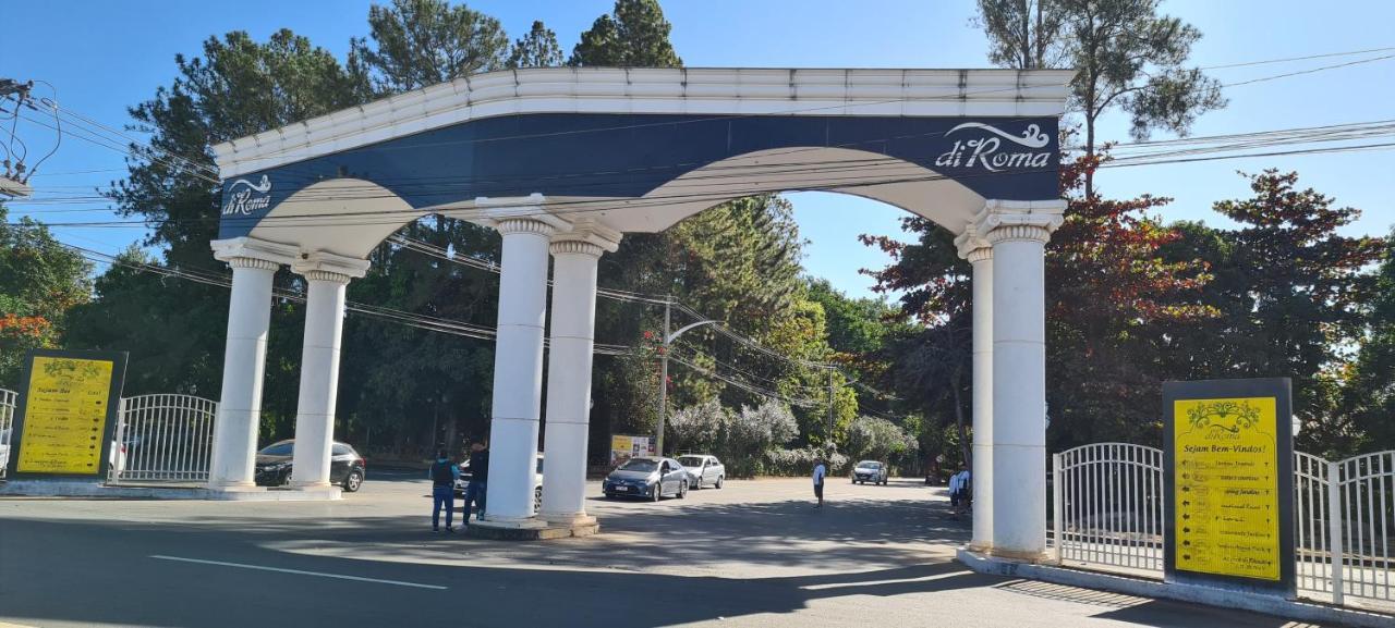 THERMAS LACQUA DIROMA COM PISCINA De ONDAS GRATIS 24horas Caldas Novas Buitenkant foto