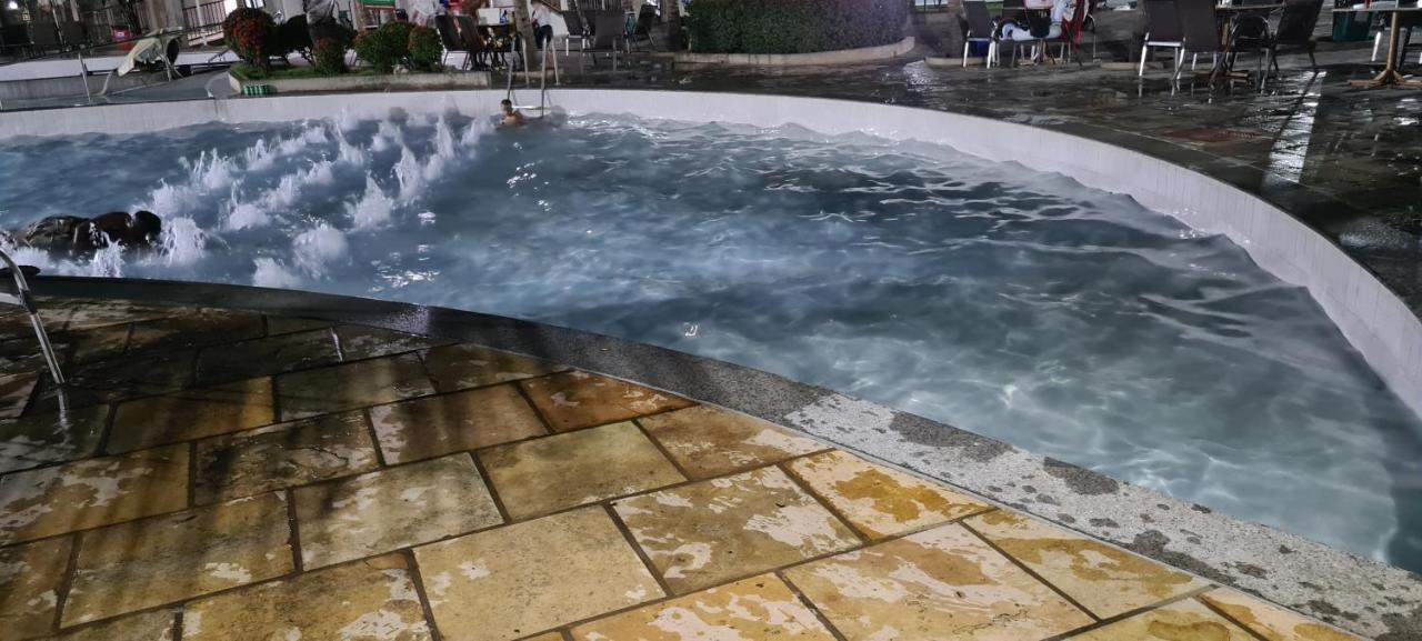 THERMAS LACQUA DIROMA COM PISCINA De ONDAS GRATIS 24horas Caldas Novas Buitenkant foto